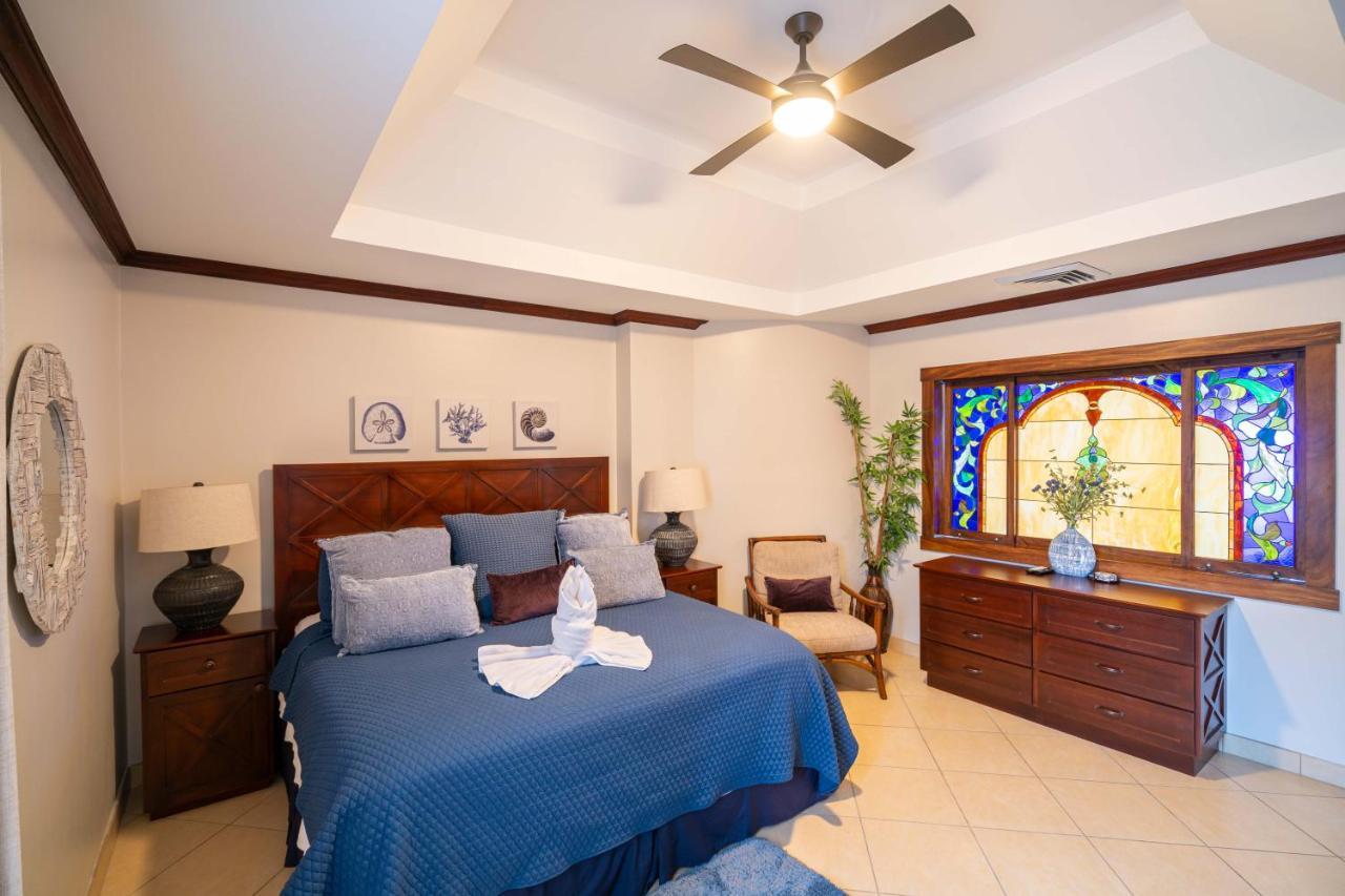 Pacifico Colonial Condominiums マヌエル・アントニオ エクステリア 写真