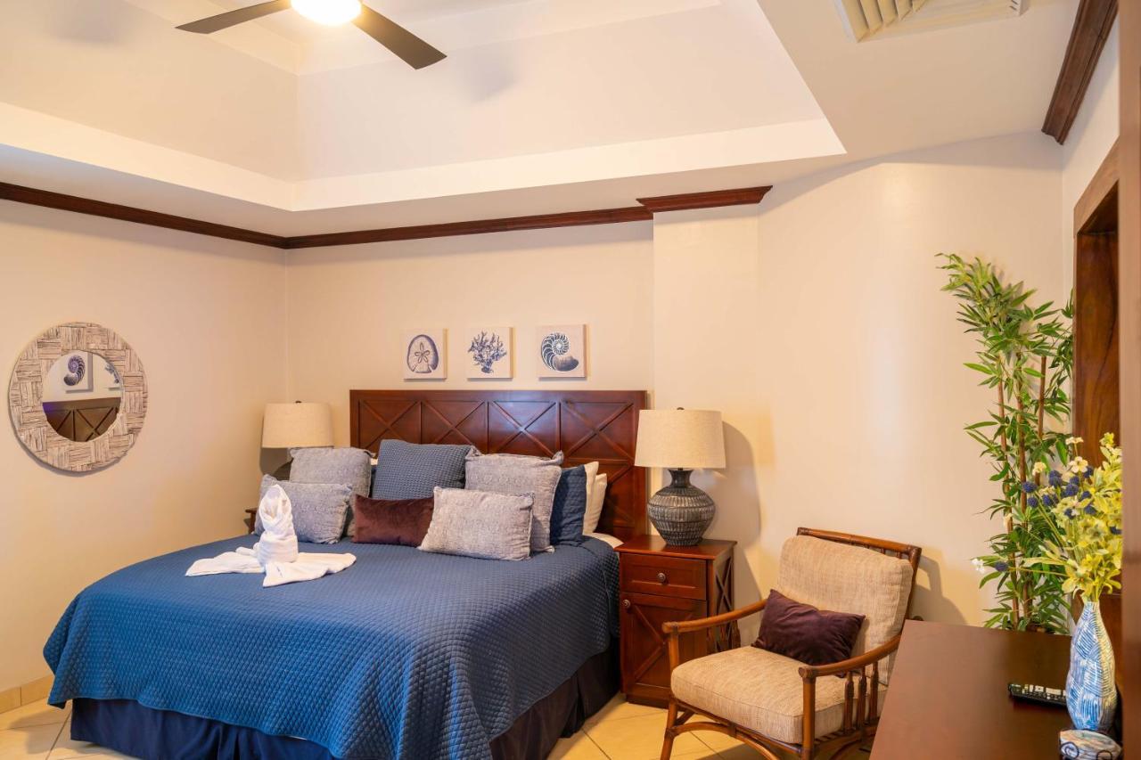 Pacifico Colonial Condominiums マヌエル・アントニオ エクステリア 写真