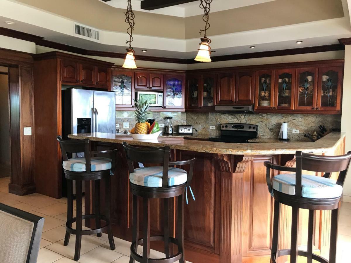 Pacifico Colonial Condominiums マヌエル・アントニオ エクステリア 写真