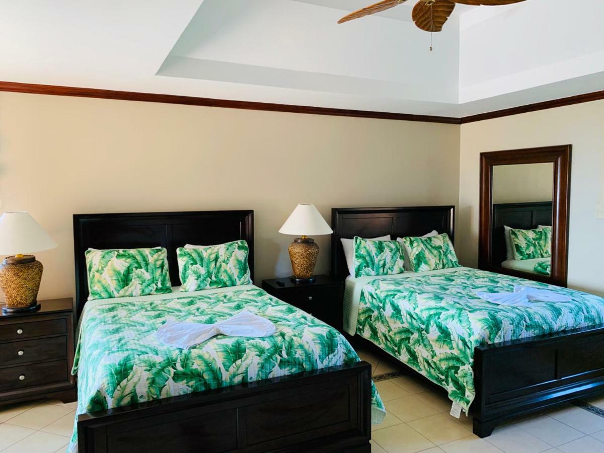 Pacifico Colonial Condominiums マヌエル・アントニオ エクステリア 写真