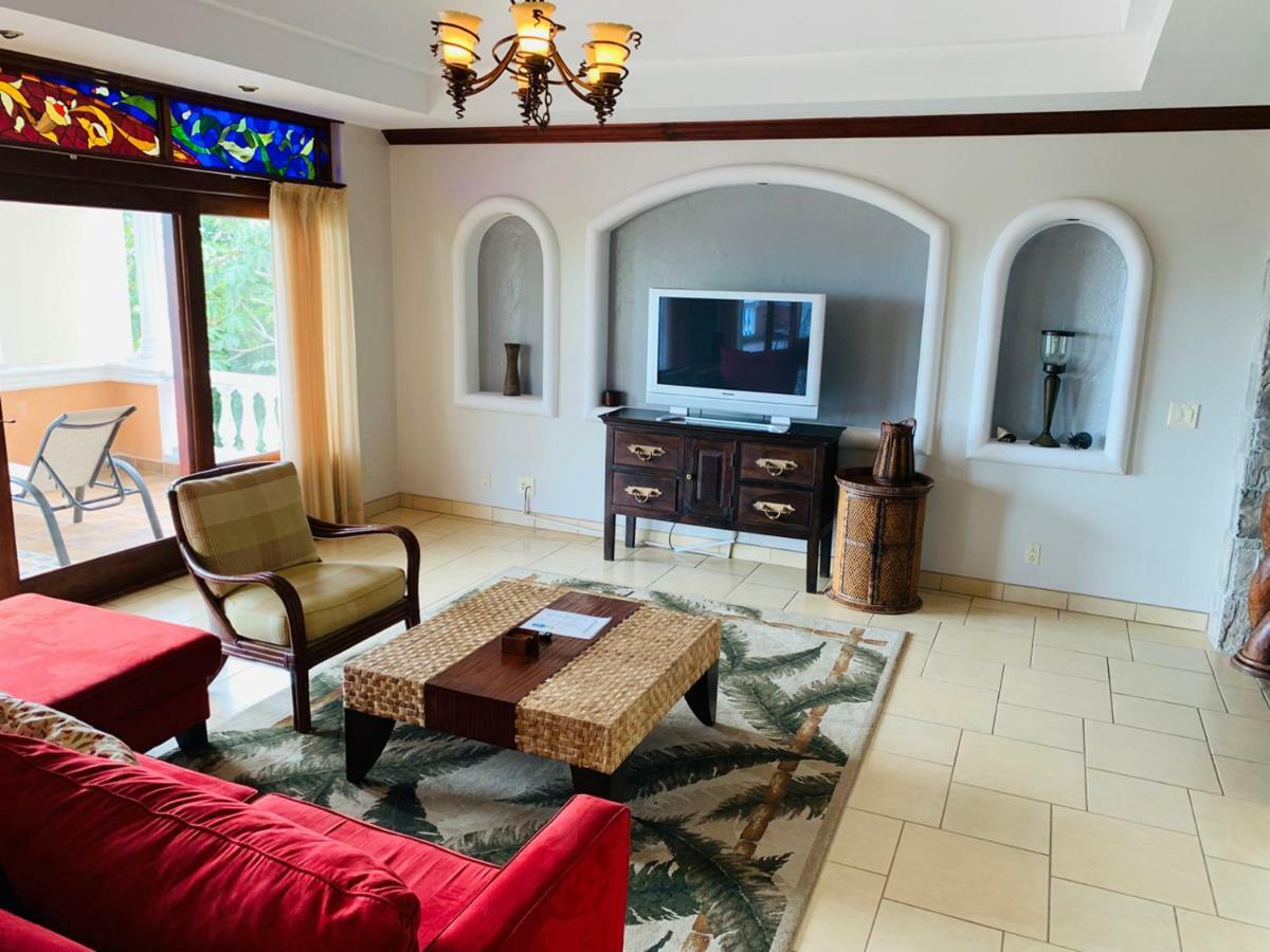 Pacifico Colonial Condominiums マヌエル・アントニオ エクステリア 写真
