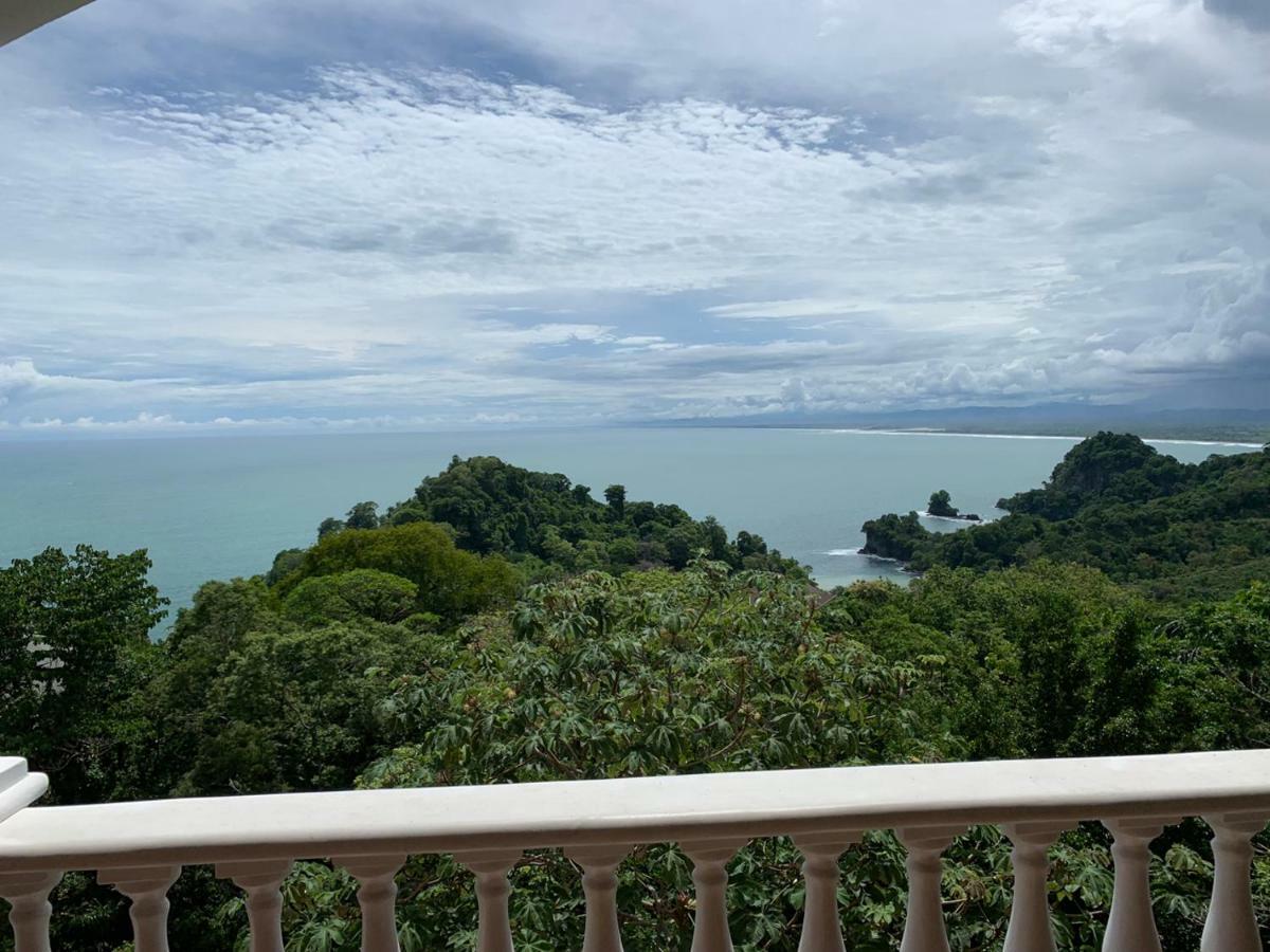 Pacifico Colonial Condominiums マヌエル・アントニオ エクステリア 写真