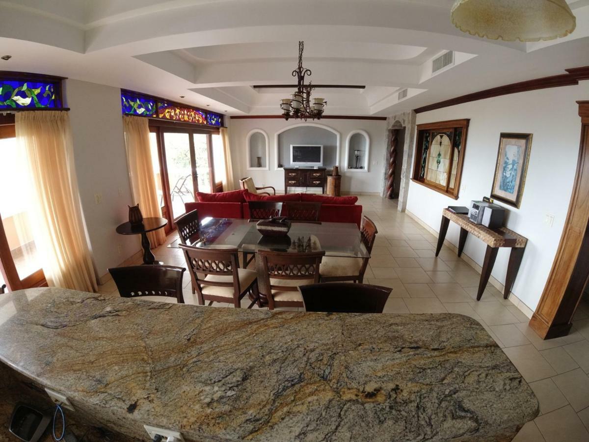Pacifico Colonial Condominiums マヌエル・アントニオ エクステリア 写真
